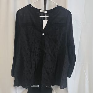 Black Pleated 3/4 Sleeve Blouse with Mandarin Collar